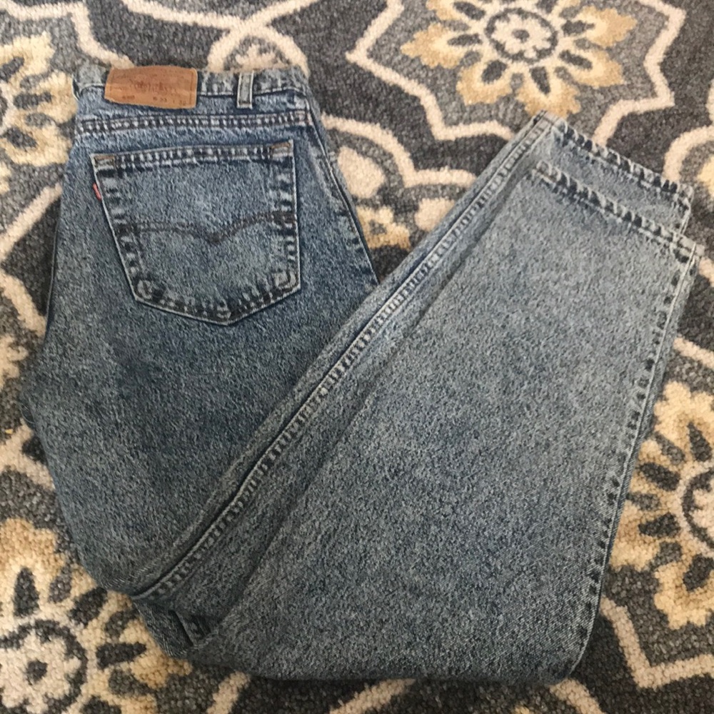 LEVI HIGH WAIST JEANS 😍😍